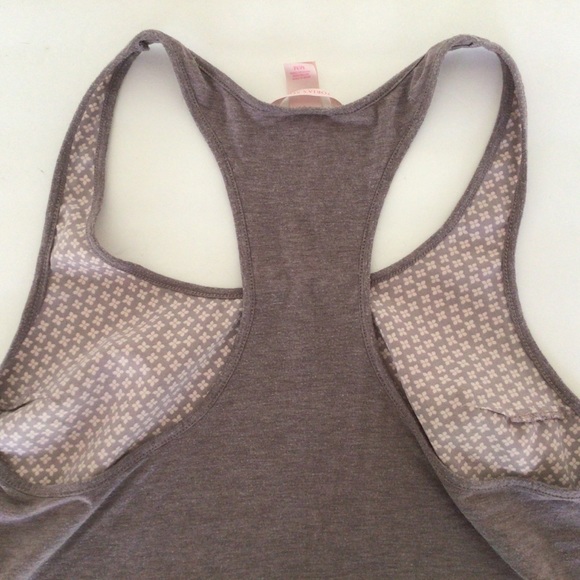 VICTORIAS SECRET SILKY SLEEP TANK MEDIUM - Picture 5 of 9